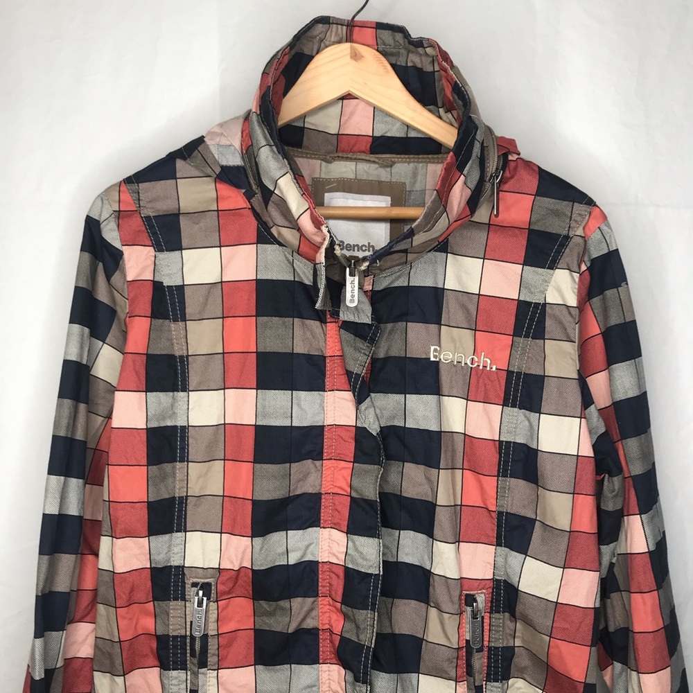 Bench Jacket - Picture 2 of 13
